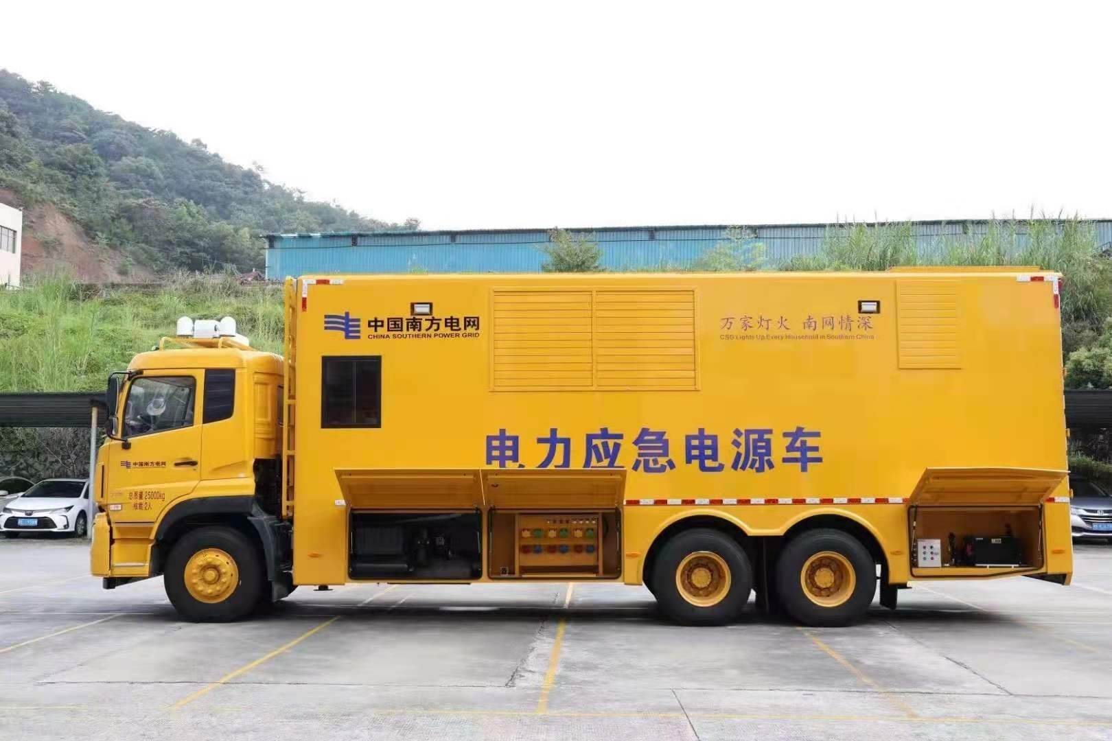 蒙自安康大型柴油发电机发电车UPS电源出租租赁